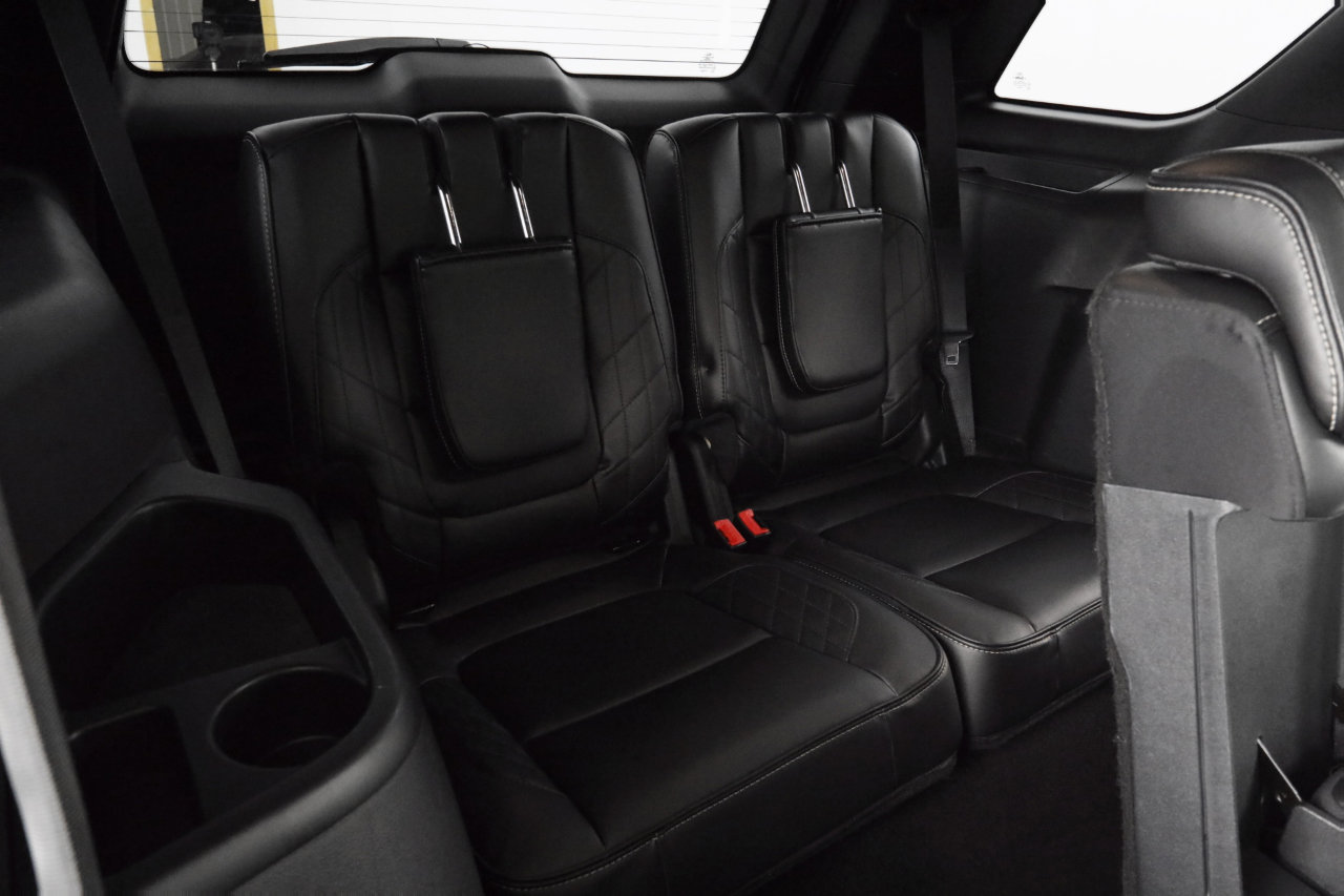 Used 2018 Ford Explorer Platinum image 26