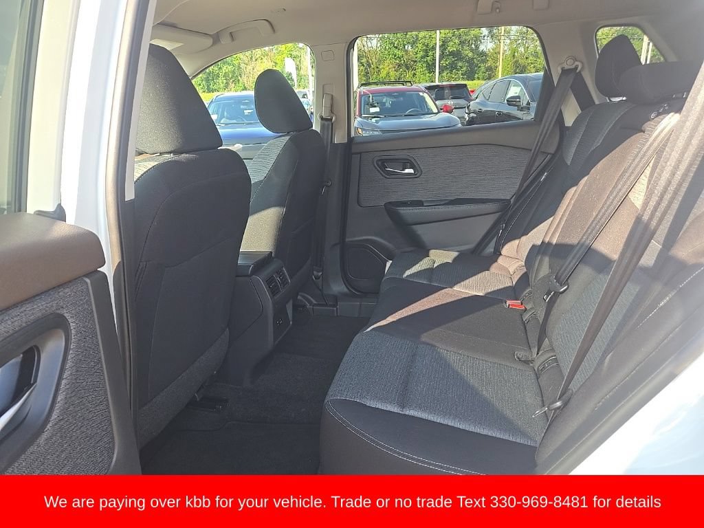 Used 2023 Nissan Rogue SV AWD/4WD image 27