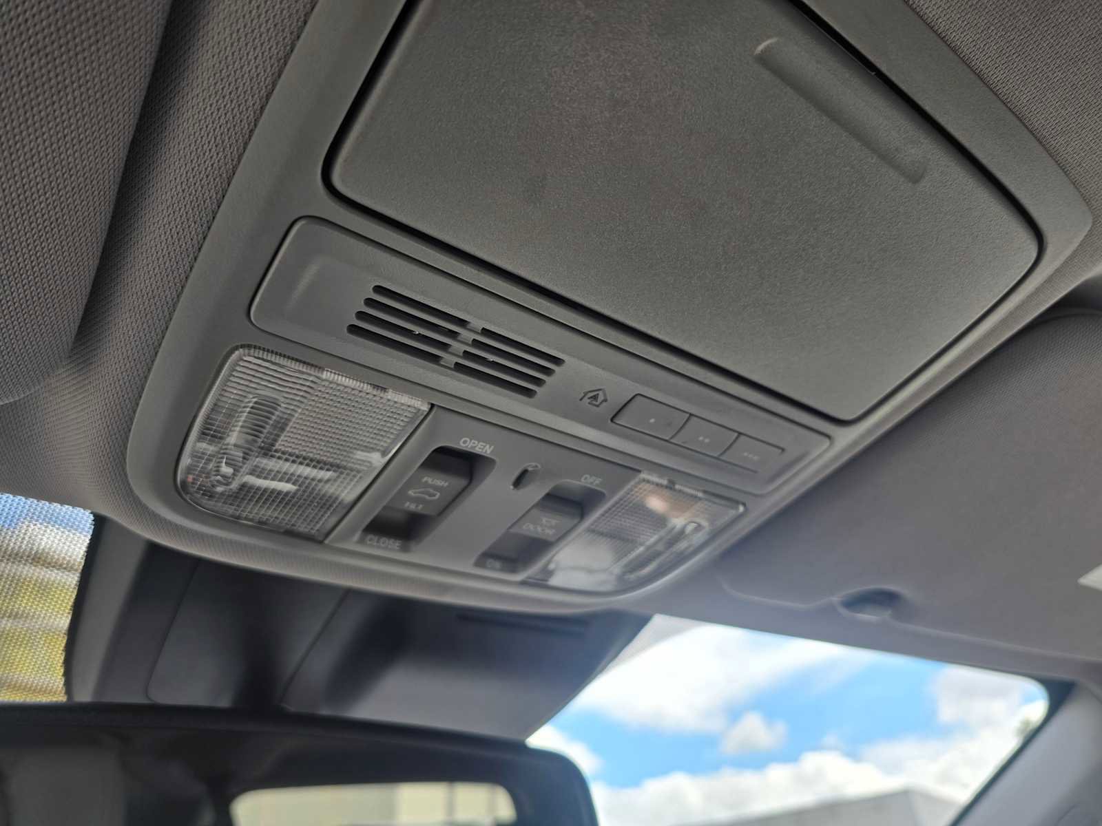 Used 2022 Honda CR-V EX-L image 37