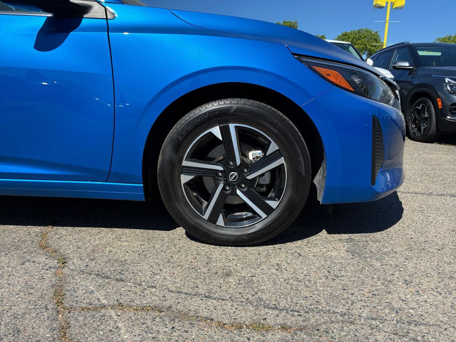 Used 2025 Nissan Sentra SV image 28