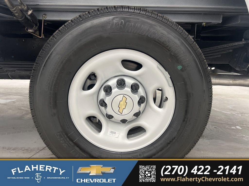 New 2025 Chevrolet Express 3500 w/ Power Convenience Package image 14