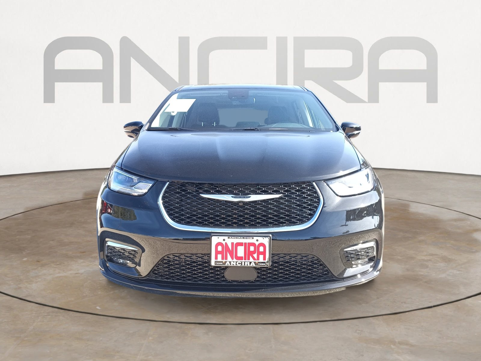 Certified 2024 Chrysler Pacifica Limited image 5