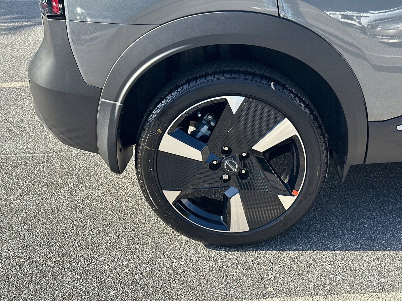 New 2026 Nissan Kicks SR image 17