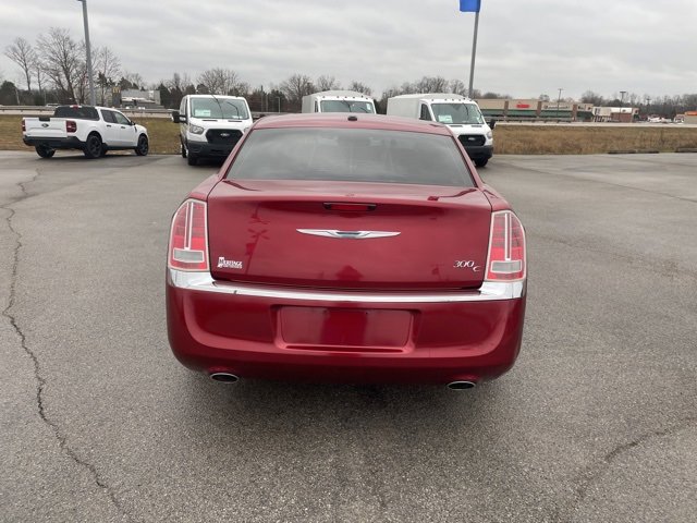 Used 2014 Chrysler 300 C image 8