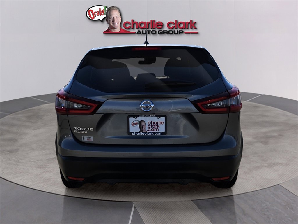 Used 2020 Nissan Rogue Sport S image 5