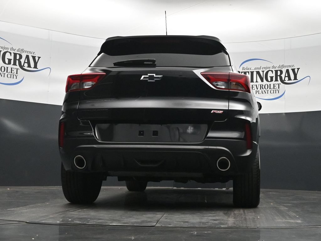 Used 2023 Chevrolet TrailBlazer RS w/ Sun and Liftgate Package FWD image 31