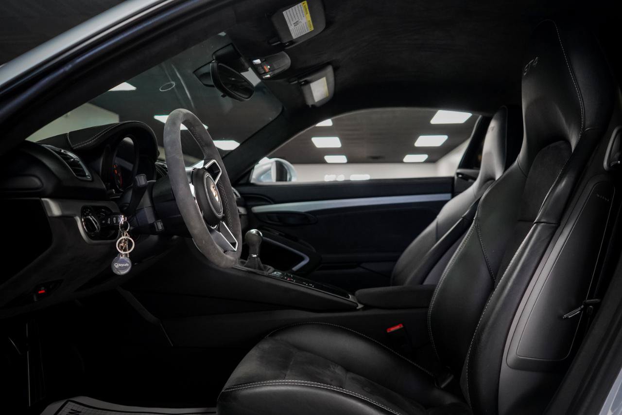Used 2016 Porsche Cayman GT4 RWD image 17