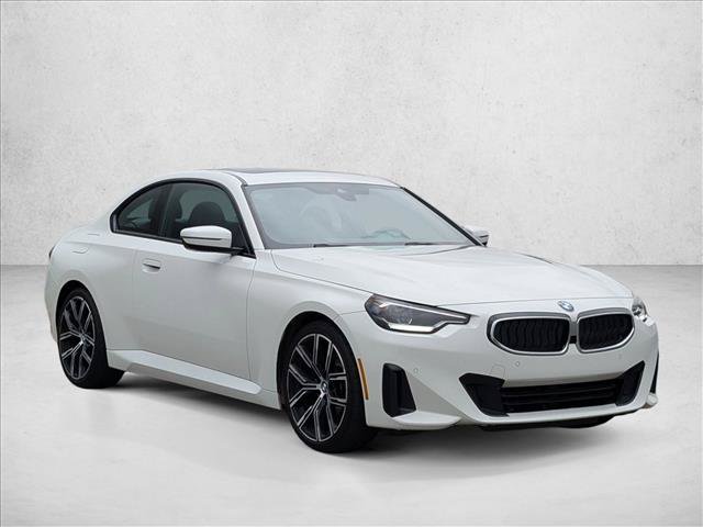 Certified 2023 BMW 230i Coupe w/ Convenience Package RWD image 3