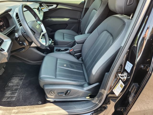 Used 2024 Audi Q4 e-tron Premium Plus w/ Premium Plus AWD/4WD image 11