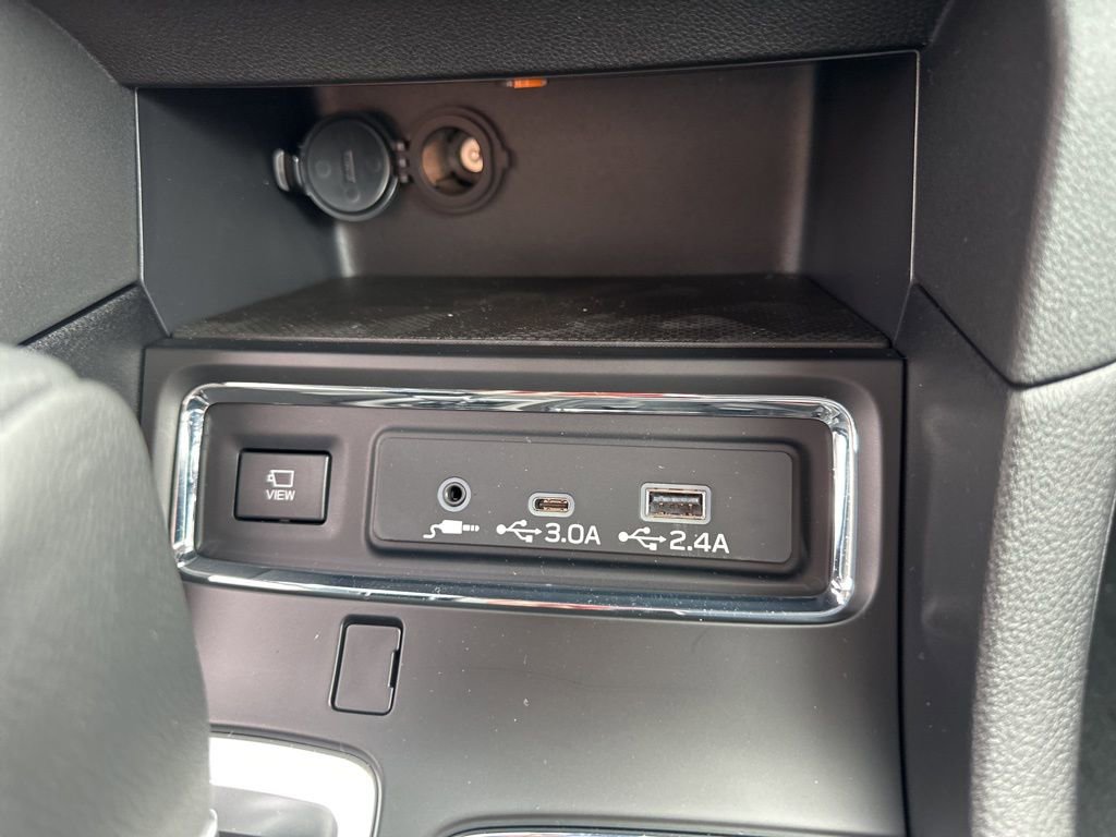 New 2026 Subaru Ascent Limited AWD/4WD image 22
