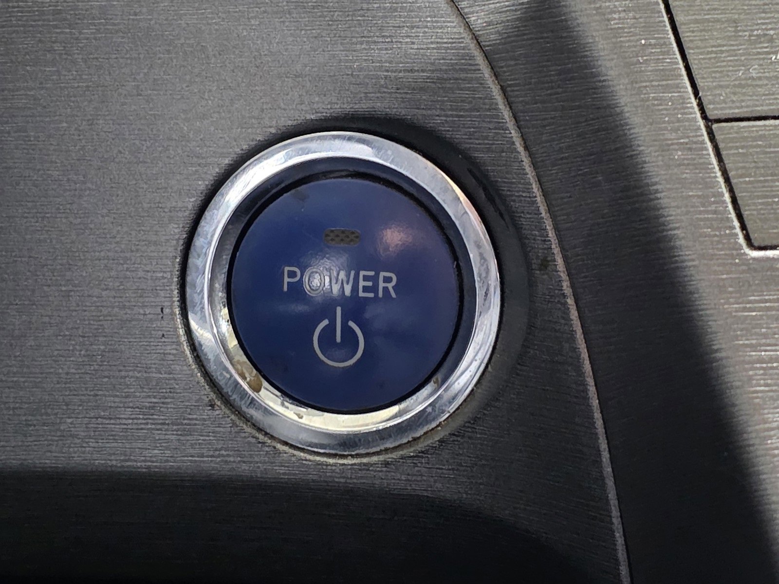 Used 2015 Toyota Prius Two image 29