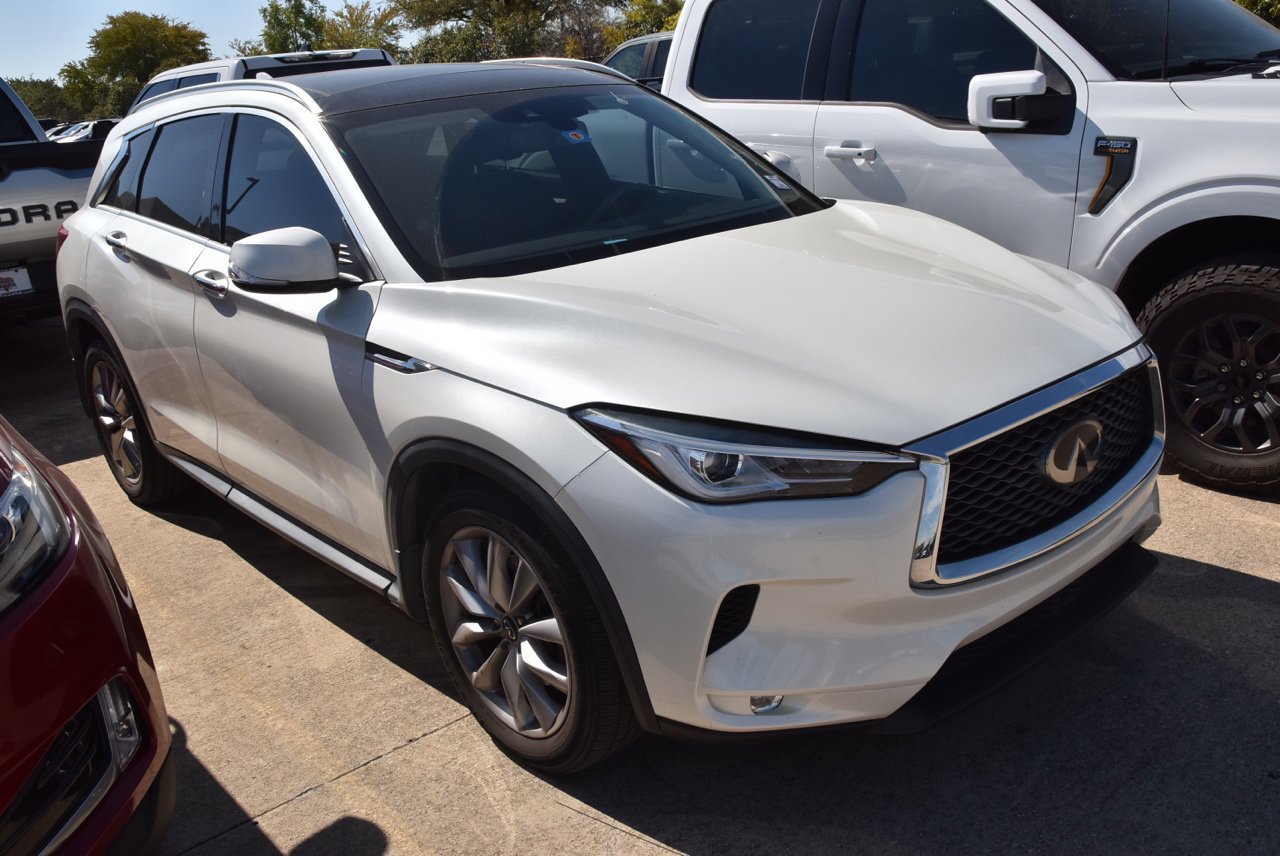 Used 2021 INFINITI QX50 Luxe FWD image 4