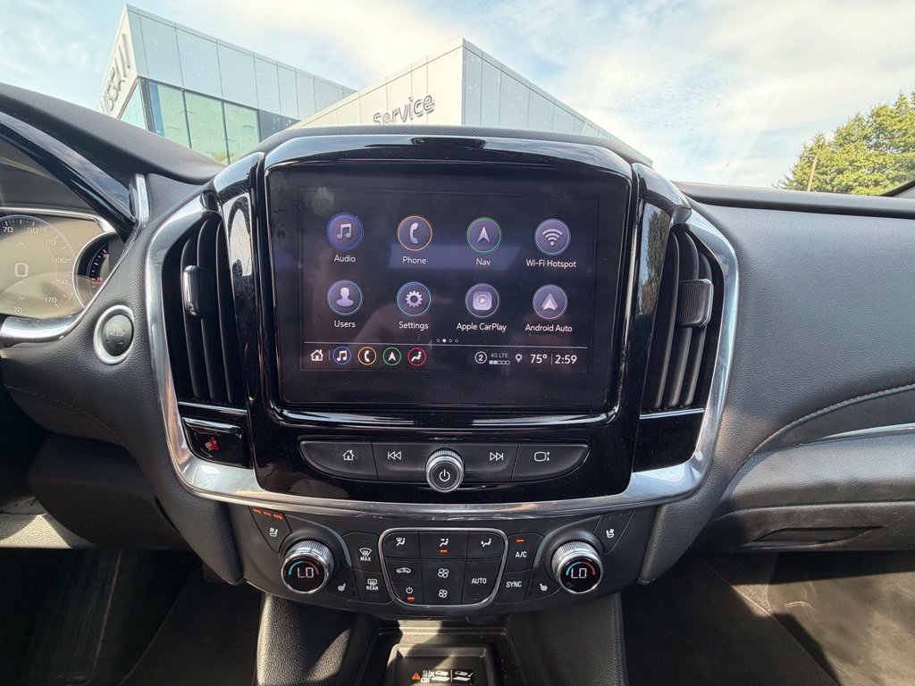 Used 2023 Chevrolet Traverse High Country AWD/4WD image 10