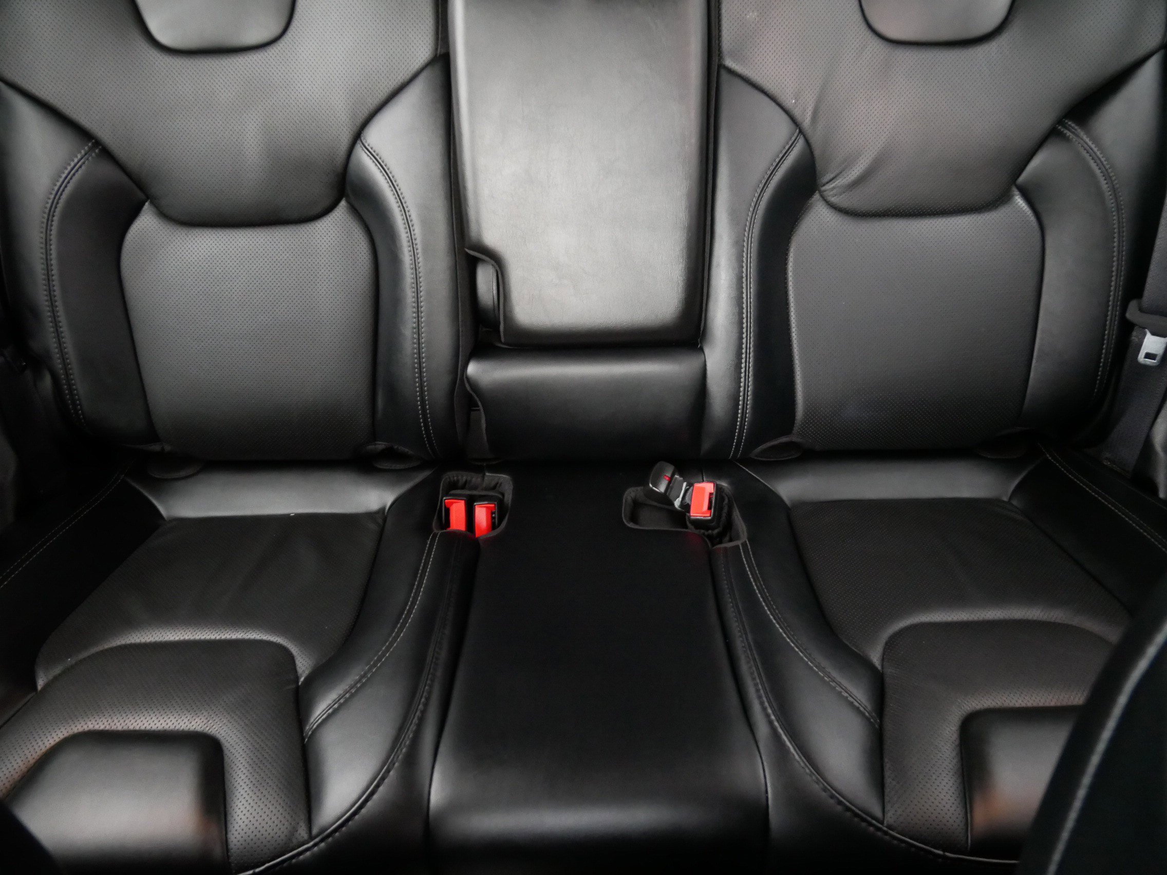 Used 2022 Jeep Cherokee Limited image 13