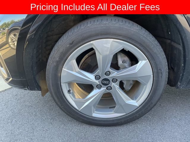 Used 2021 Audi Q5 2.0T Premium Plus w/ Premium Plus Package AWD/4WD image 2