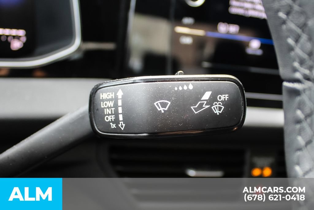 Used 2025 Volkswagen Jetta Sport FWD image 24