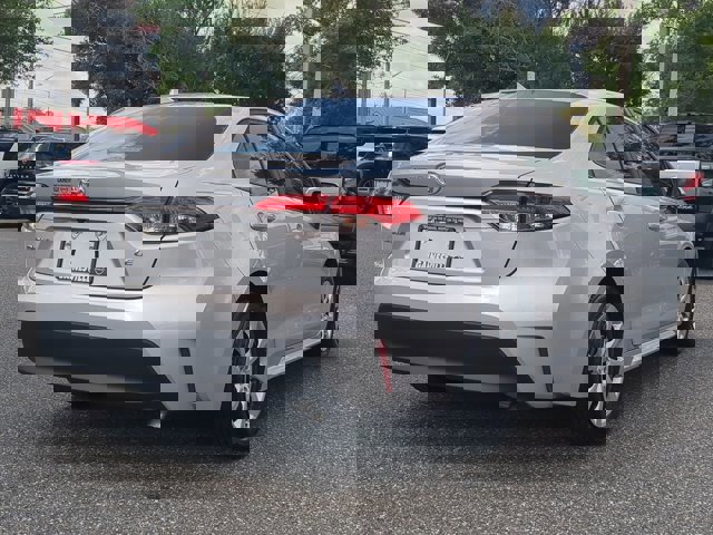 Used 2023 Toyota Corolla LE image 3