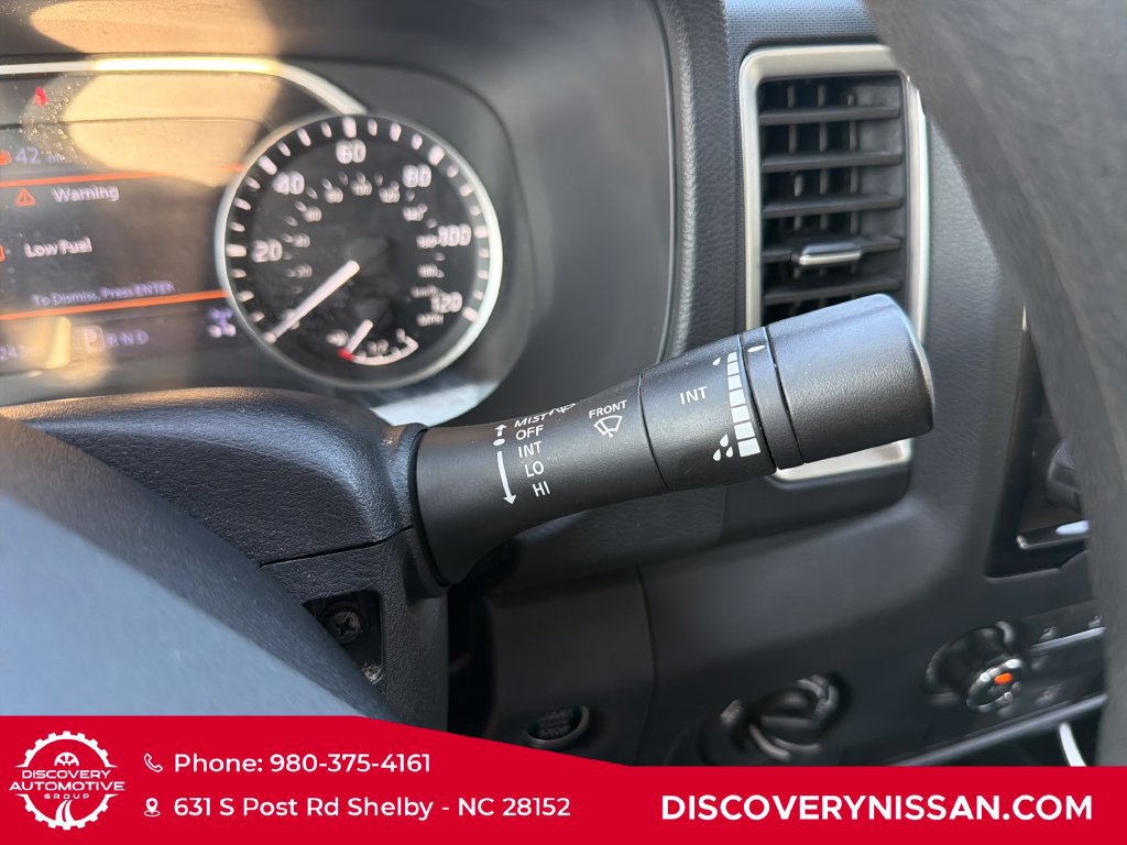 Certified 2022 Nissan Frontier SV AWD/4WD image 26