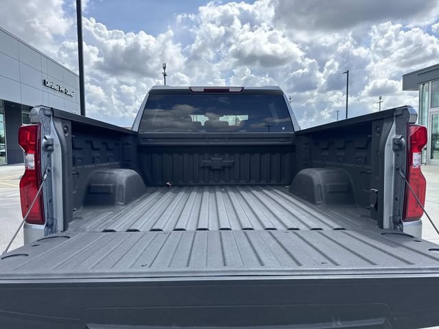 Used 2025 Chevrolet Silverado 1500 RST w/ LPO, Dark Essentials Package RWD image 12