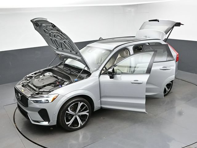Used 2024 Volvo XC60 B5 Ultimate w/ Protection Package Premier AWD/4WD image 54