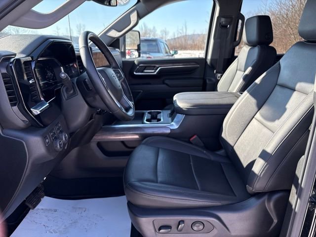 Used 2024 Chevrolet Silverado 2500 LTZ w/ LTZ Plus Package image 13