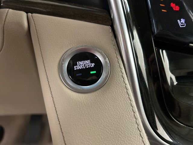 Used 2020 Cadillac Escalade Premium Luxury image 12