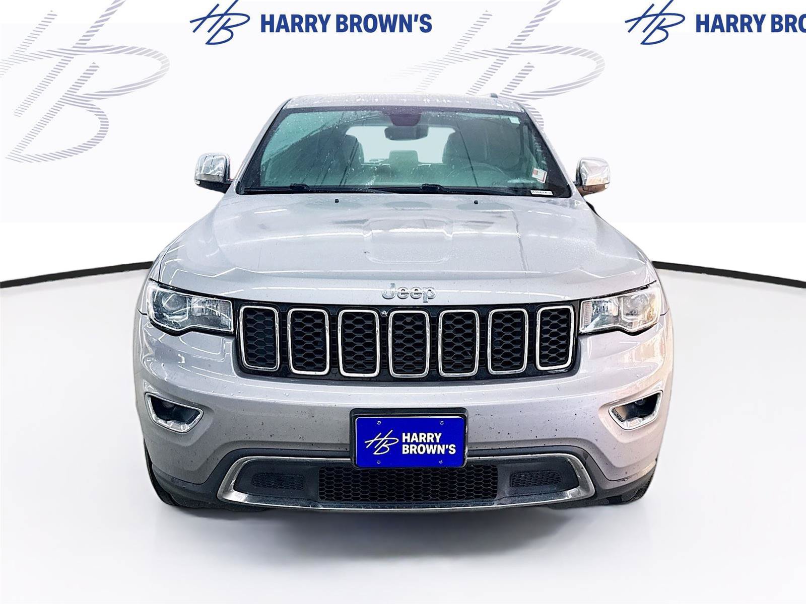 Used 2017 Jeep Grand Cherokee Limited w/ Trailer Tow Group IV AWD/4WD image 6