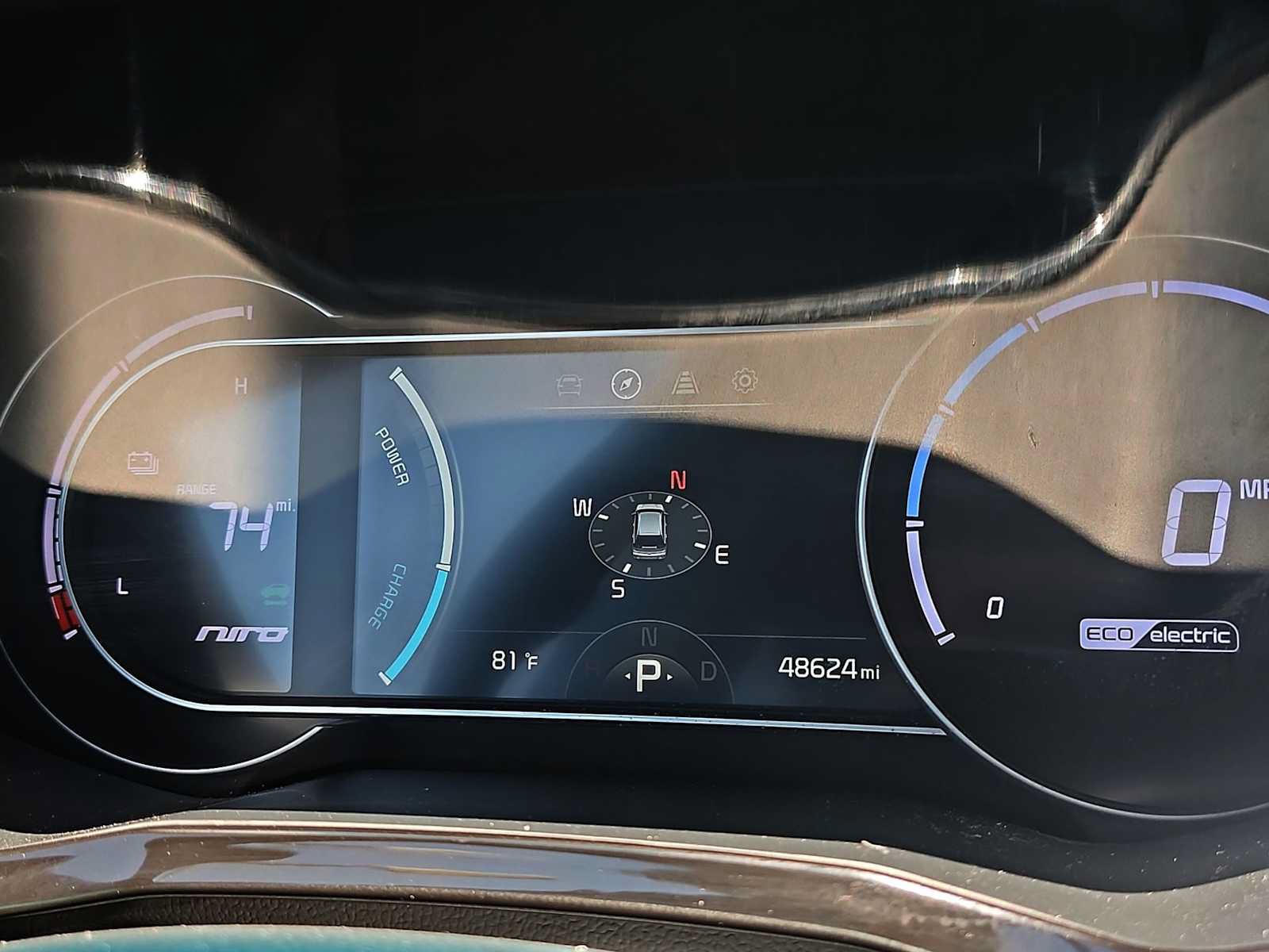 Used 2022 Kia Niro EX FWD image 22