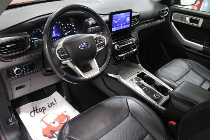 Used 2023 Ford Explorer Limited w/ Equipment Group 301A image 46