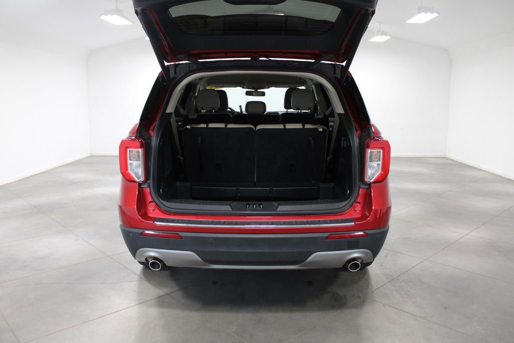 Used 2024 Ford Explorer Limited image 14