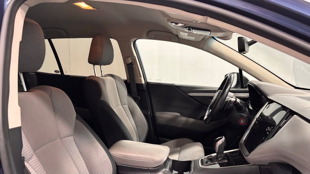Used 2020 Subaru Outback Premium AWD/4WD image 18