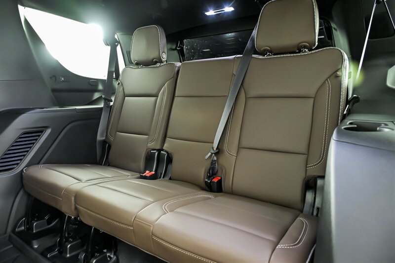Used 2023 Chevrolet Tahoe High Country AWD/4WD image 20