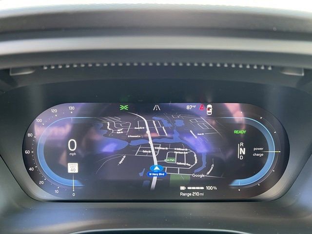 New 2024 Volvo XC40 Recharge Plus w/ Protection Package Premier image 20