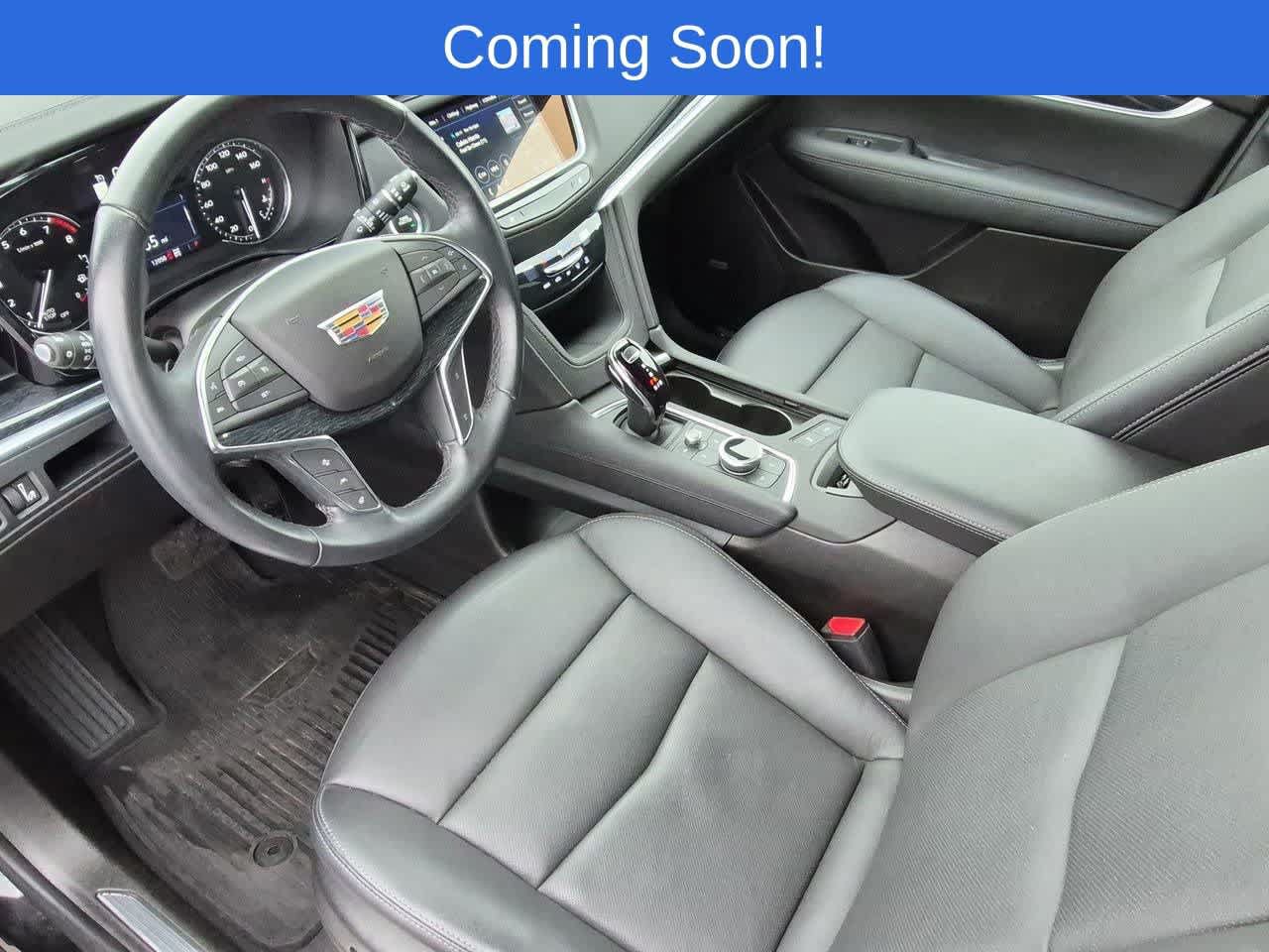 Used 2024 Cadillac XT5 Premium Luxury AWD/4WD image 2