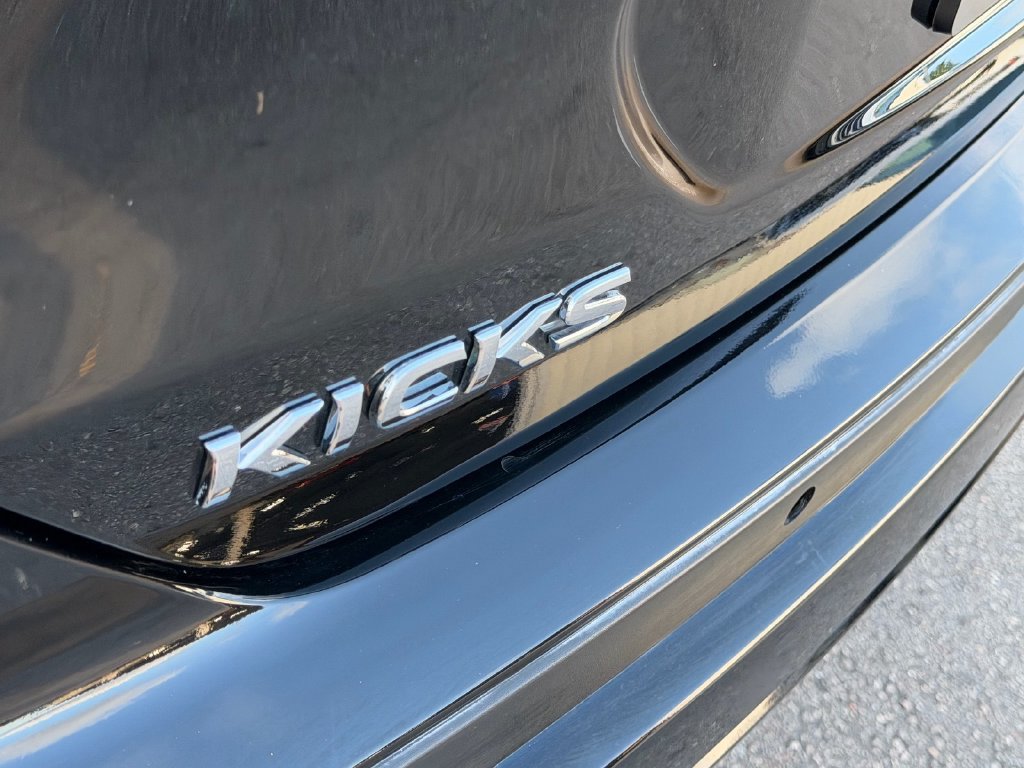 Certified 2023 Nissan Kicks S FWD image 14