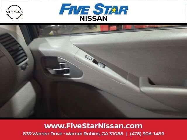 Used 2010 Nissan Frontier SE w/ Power Pkg RWD image 22