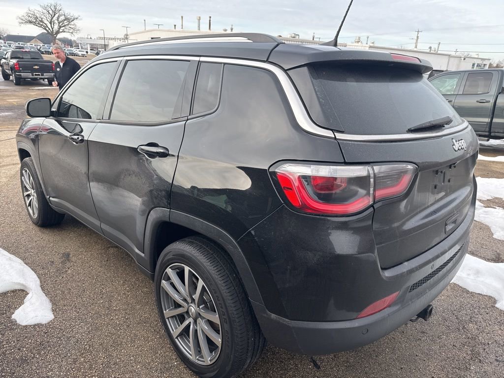 Used 2019 Jeep Compass Limited w/ Safety & Security Group image 4