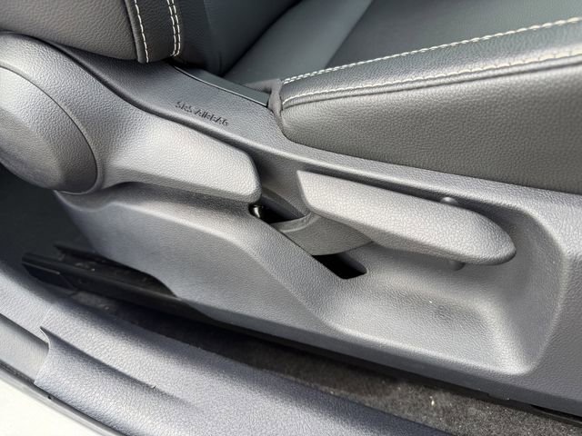 Certified 2025 Toyota Camry SE w/ Convenience Package image 28