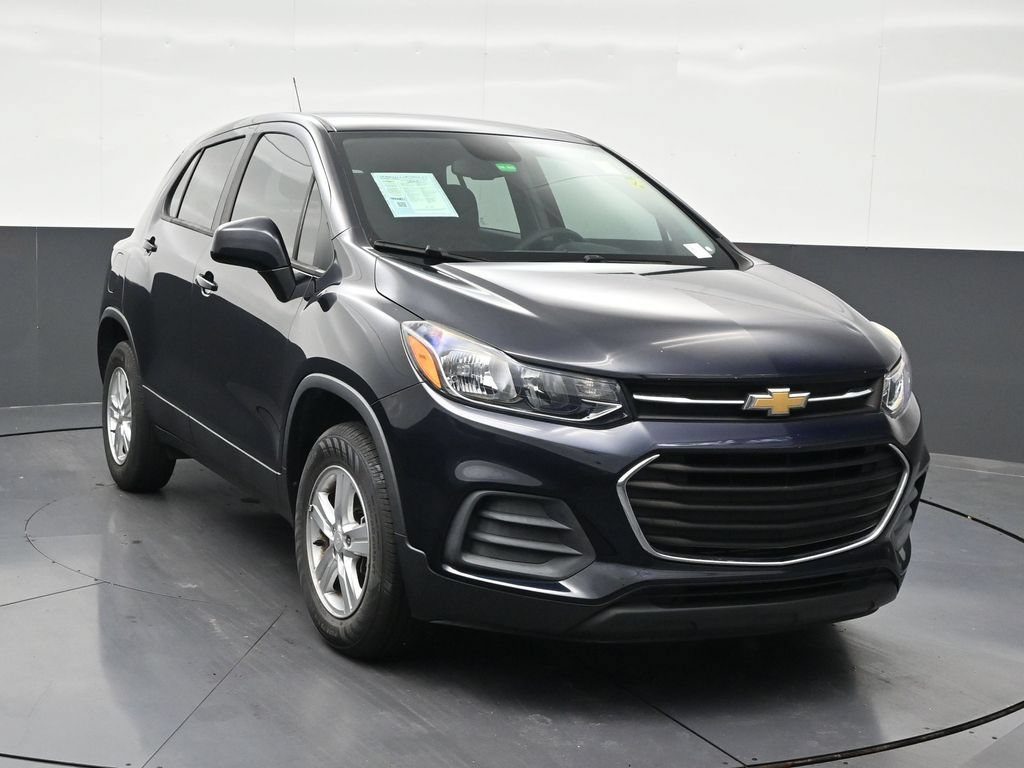 Used 2022 Chevrolet Trax LS AWD/4WD image 8