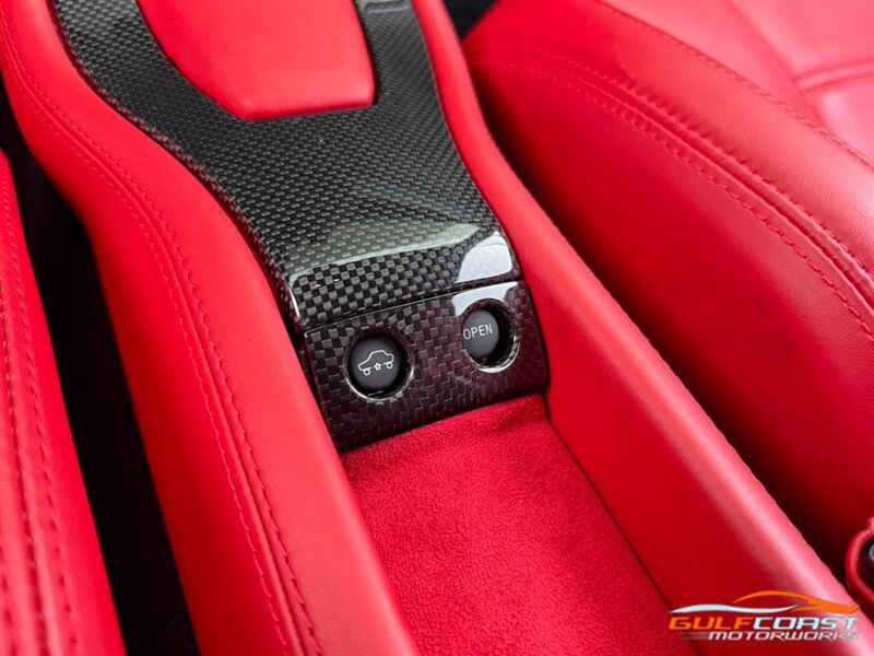 Used 2014 Ferrari 458 Italia Coupe RWD image 18