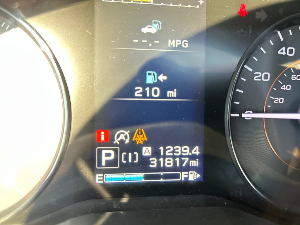 Used 2021 Subaru Crosstrek 2.0i Premium w/ Moonroof Package image 10