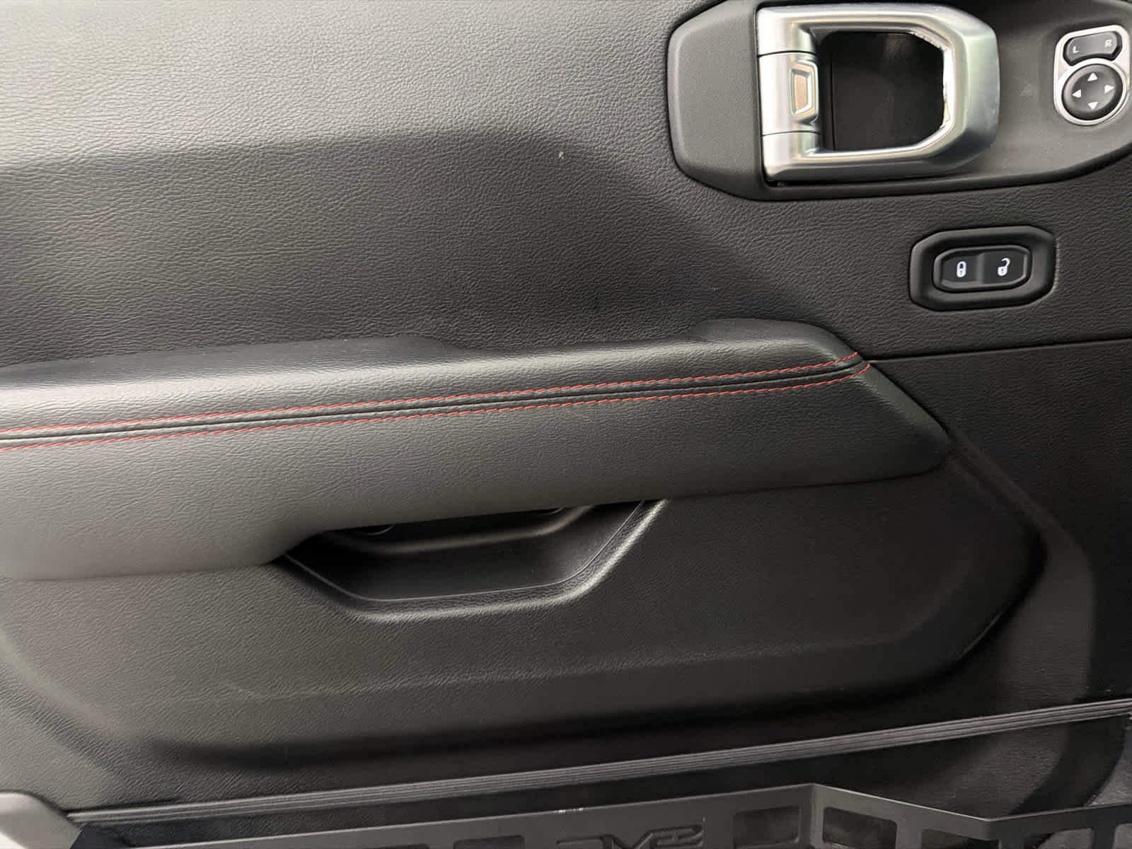 Used 2022 Jeep Gladiator Rubicon w/ LED Lighting Group image 21