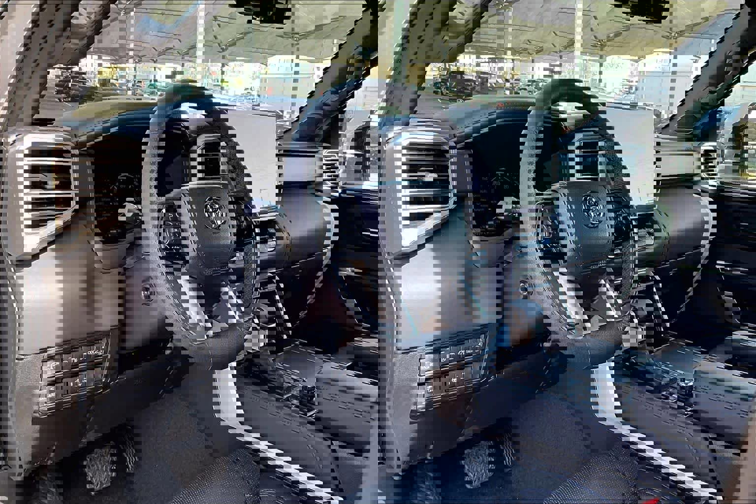 Used 2026 Toyota Sequoia Platinum image 17