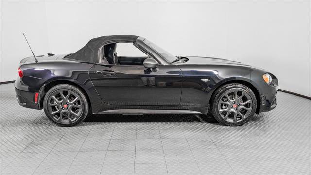 Used 2018 FIAT 124 Spider Abarth w/ Convenience Group RWD image 7