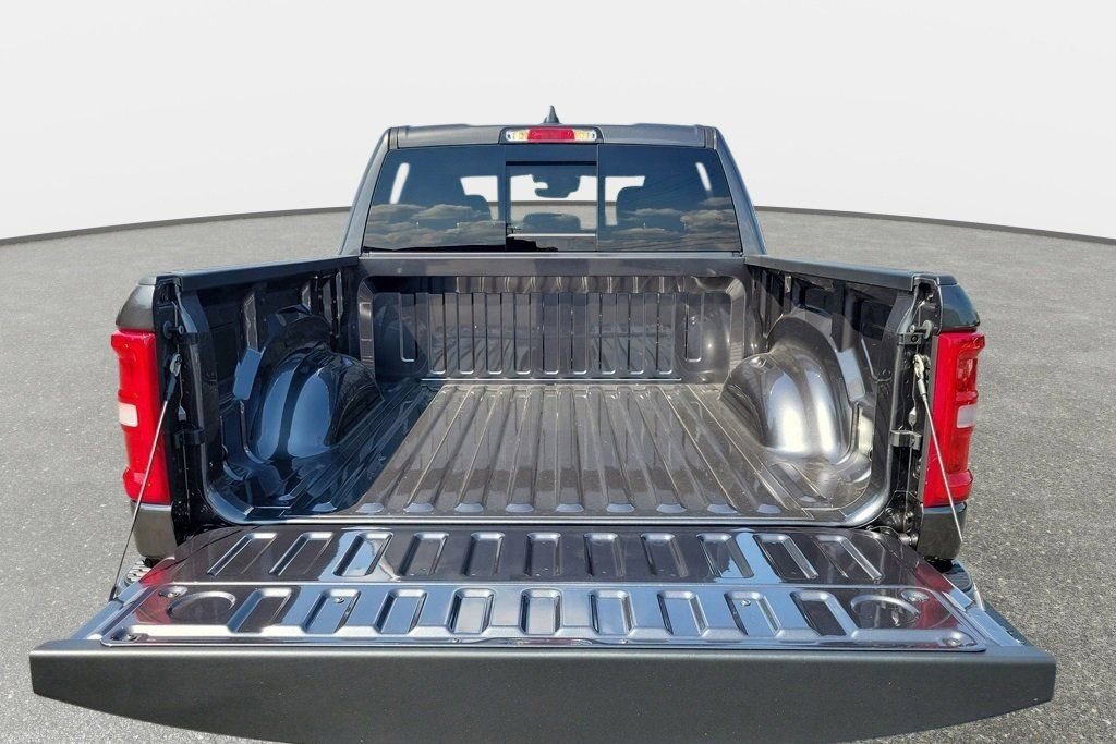 New 2026 RAM 1500 Laramie w/ Sport Appearance Package image 9