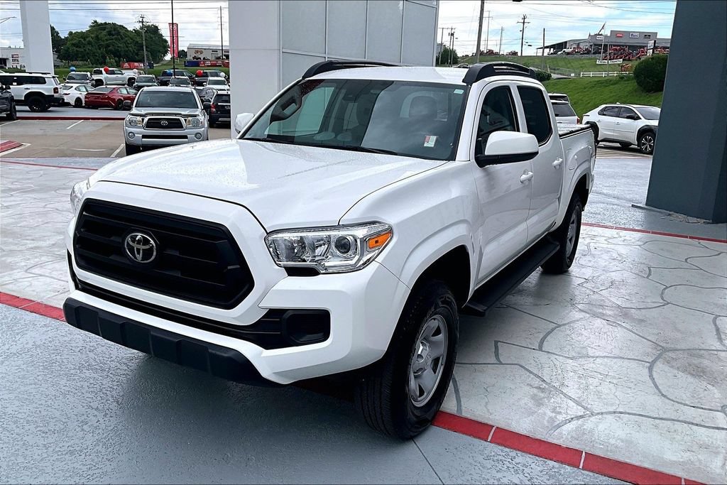 Certified 2023 Toyota Tacoma SR AWD/4WD image 40