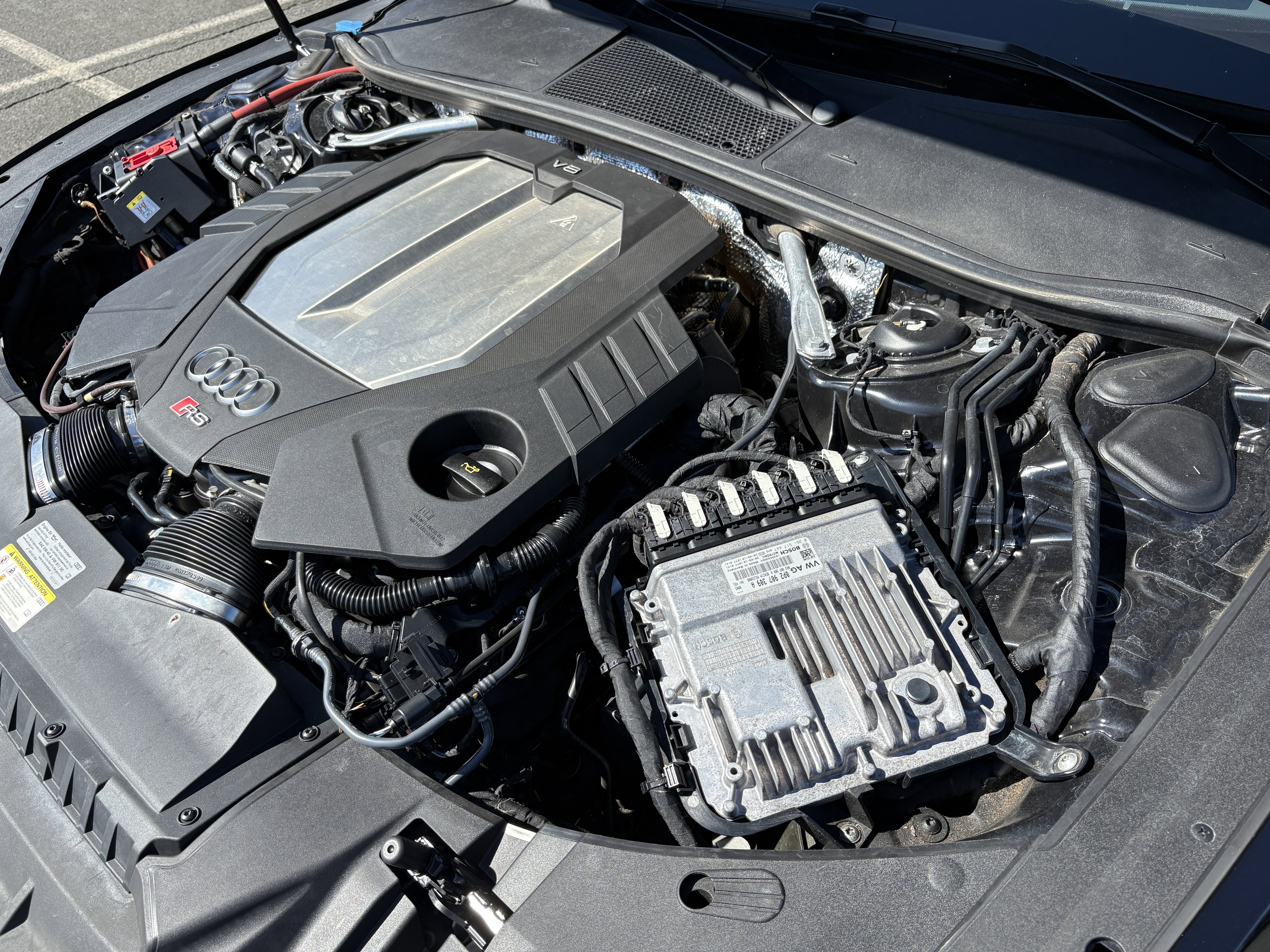 Used 2021 Audi RS 7 Sportback w/ Carbon Optic Package image 27