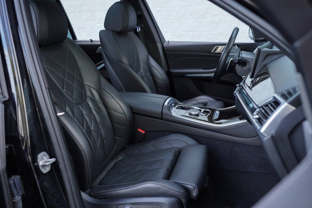 Used 2024 BMW X5 xDrive40i image 24