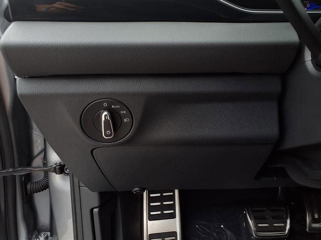 New 2025 Volkswagen Jetta Sport image 14