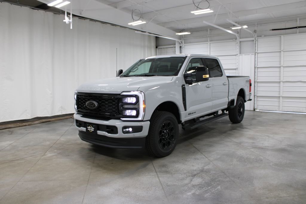 New 2026 Ford F250 Lariat w/ Black Appearance Package image 3